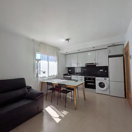 Beachside With Private Parking & Nature Views Apartment La Playa